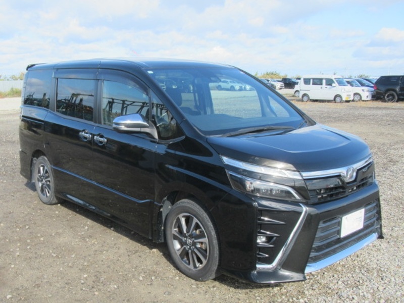 TOYOTA VOXY ZS KIRAMEKI -  HX338057